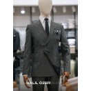 Gri Çizgili Kruvaze Takım Elbise